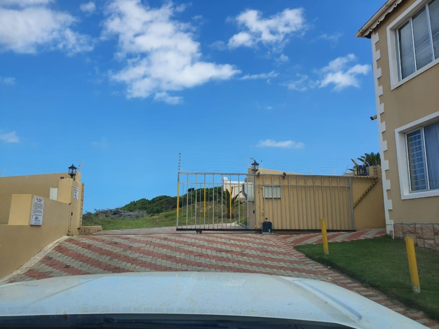 2 Bedroom Property for Sale in Marina Martinique Eastern Cape
